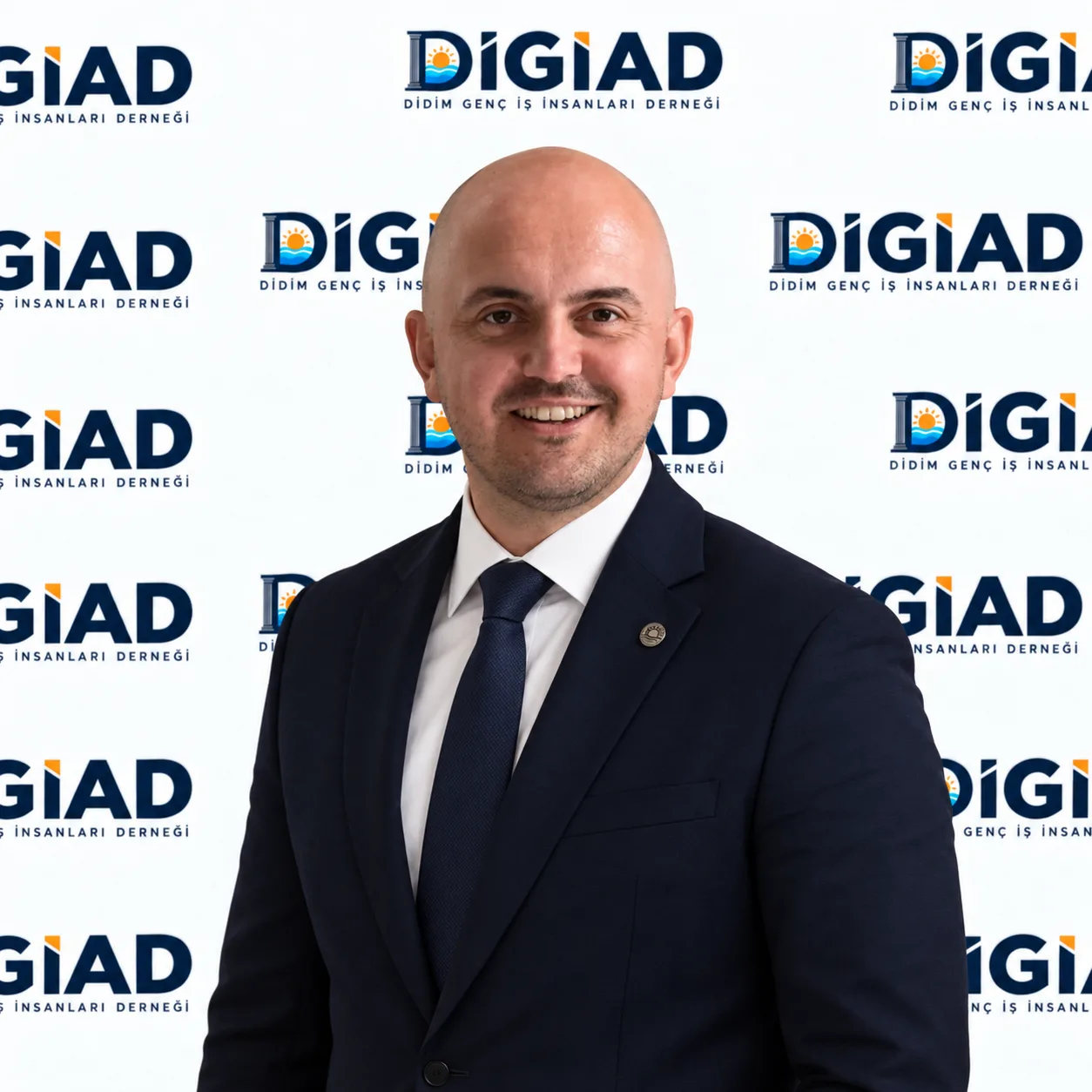 HÜSEYİN ANIL GENÇ